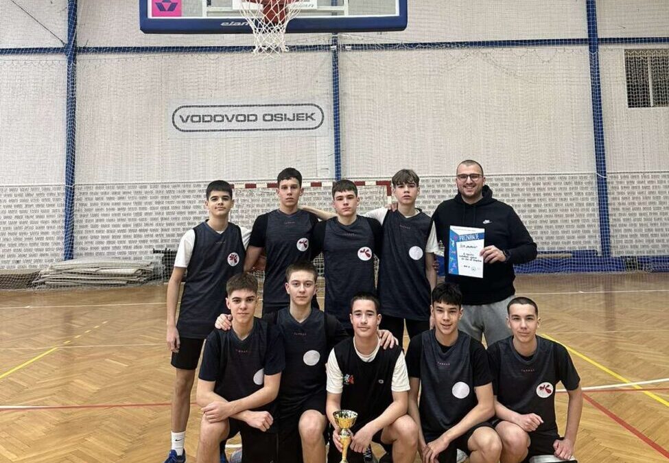 1. mjesto na gradskom natjecanju iz košarke